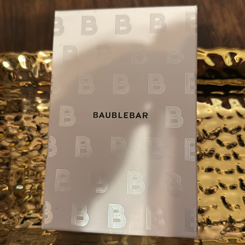 SOLD🩷BaubleBar Multicolor Letter Bag Charm A & S - Picture 4 of 6